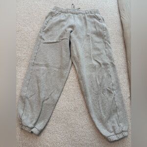 Lululemon Women’s Scuba Gray Sweatpants